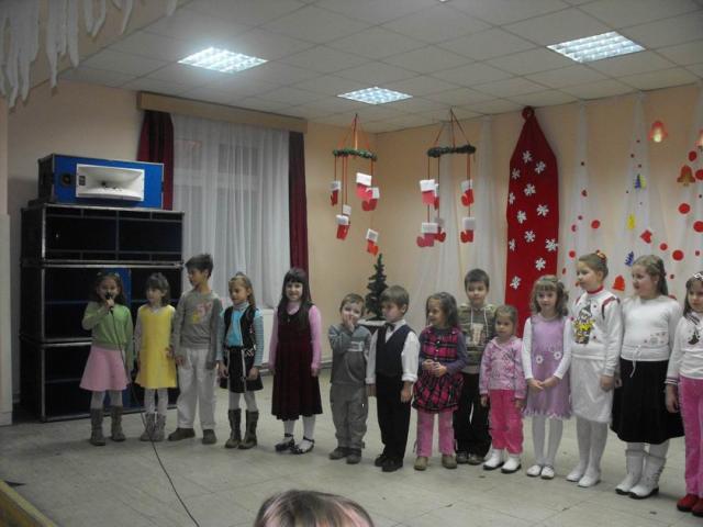Resize of 2009.12.05. - Mikulas a Nepkorben 006