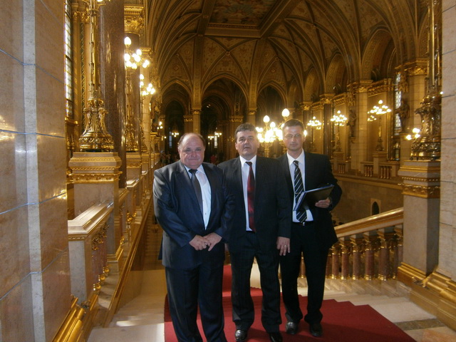 P8200083