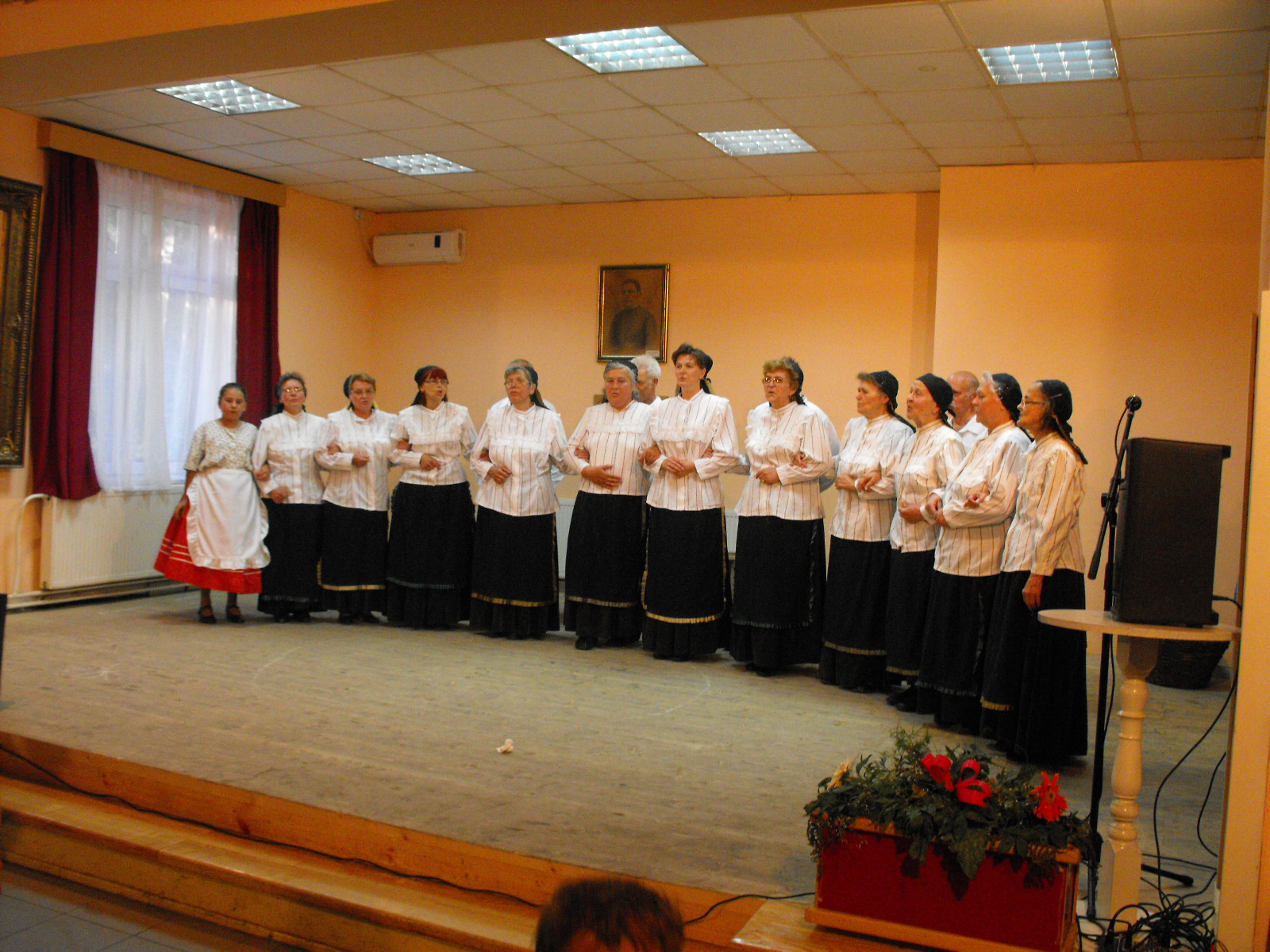 2013.06,14. - Évadzáró a Népkörben 014