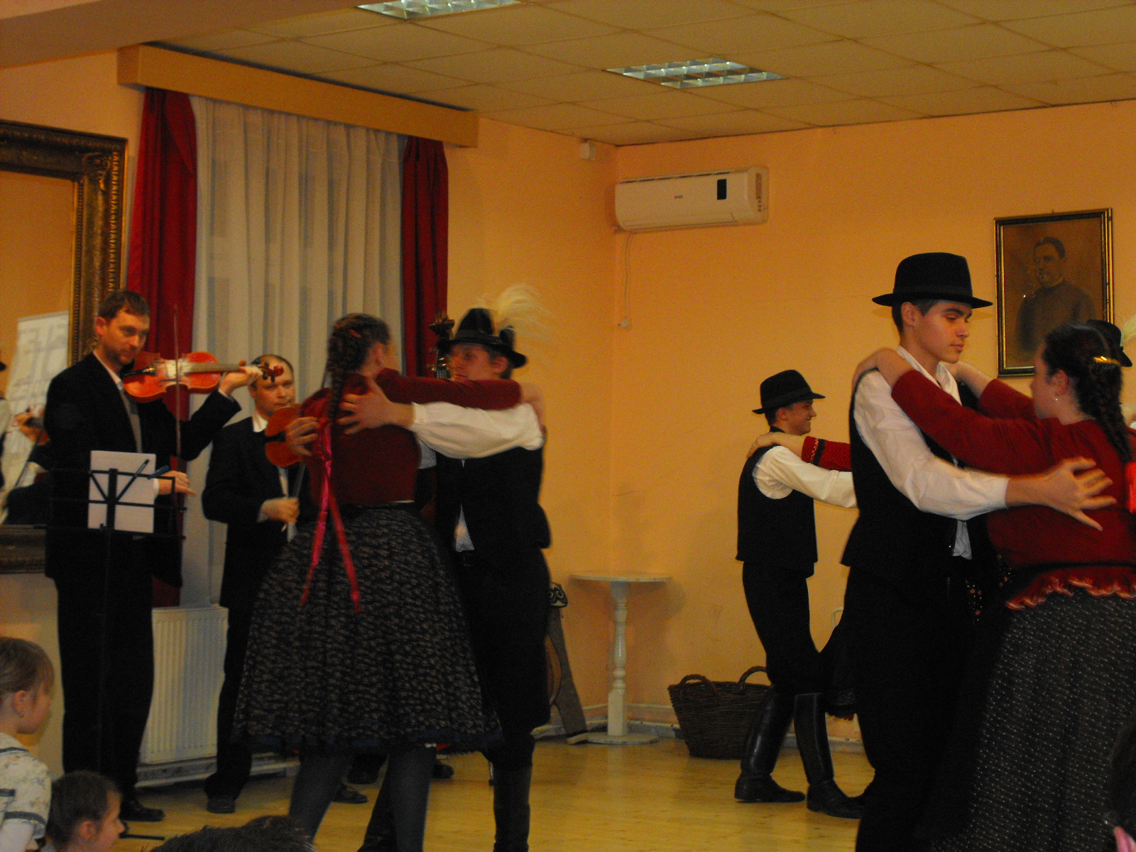 2014.02.07. - Hét Nap élőújság 011