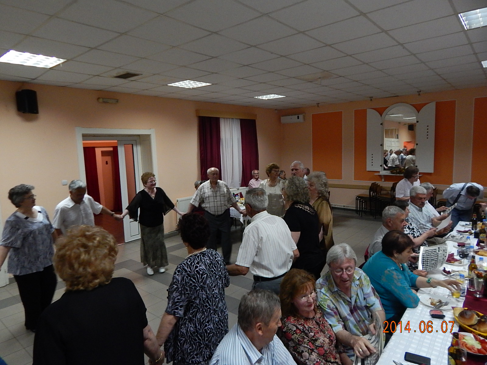 2014.06.07. - Osztálytalálkozók 017