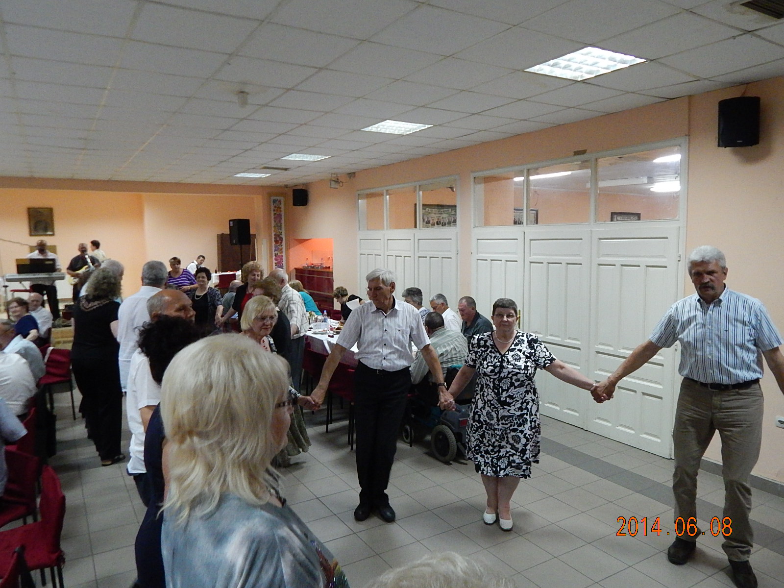 2014.06.07. - Osztálytalálkozók 023